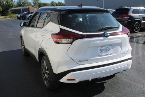 2021 Nissan Kicks SV