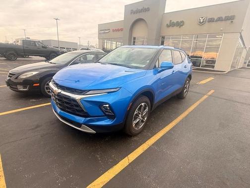 2025 Chevrolet Blazer LT