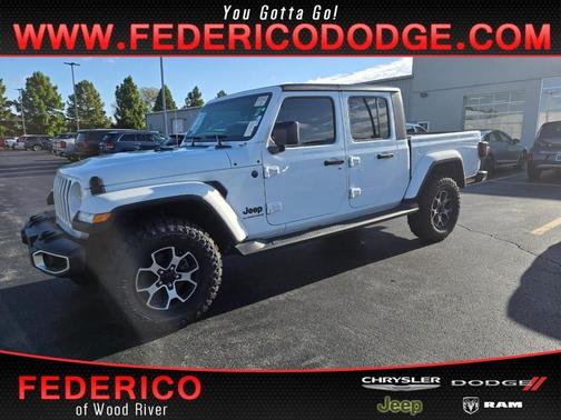 Bright White Clearcoat 2023 Jeep Gladiator Sport