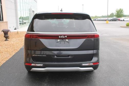 2022 Kia Carnival LXS