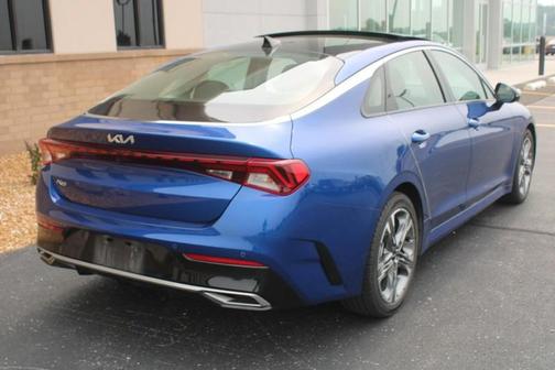 2022 Kia K5 EX
