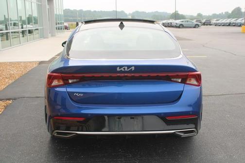 2022 Kia K5 EX