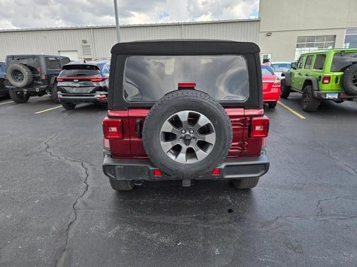 2021 Jeep Wrangler Unlimited Sahara
