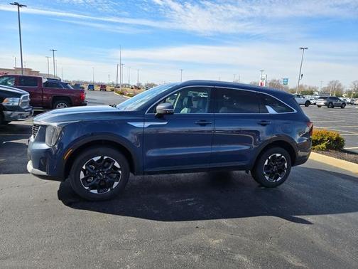 2024 Kia Sorento S