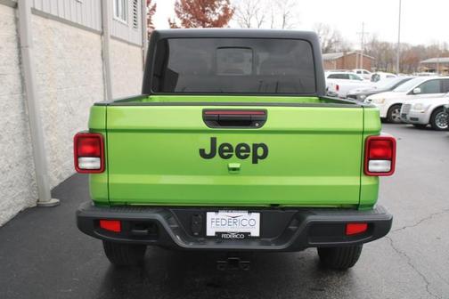 2026 Jeep Gladiator Sport