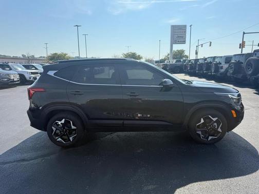 2024 Kia Seltos EX