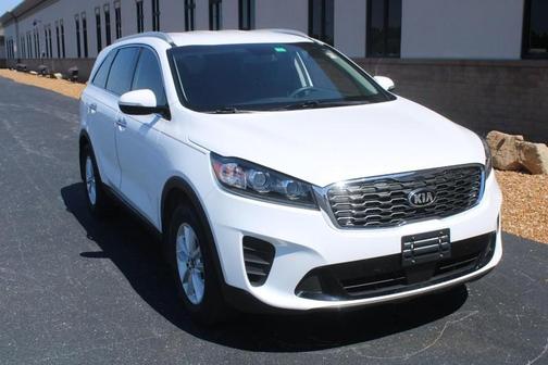 2020 Kia Sorento LX