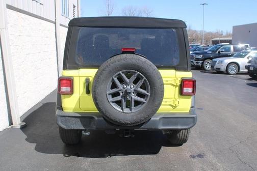 2024 Jeep Wrangler Sport