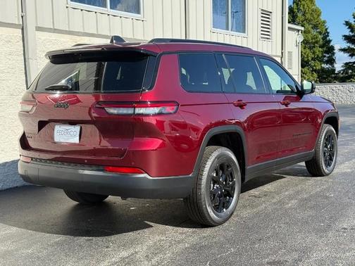 2025 Jeep Grand Cherokee L Laredo