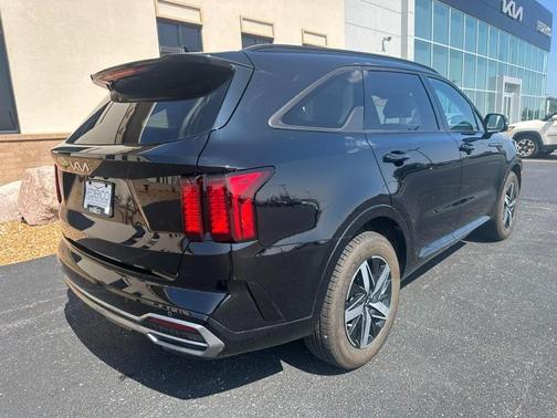 2023 Kia Sorento S