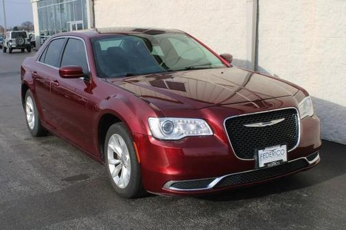 2016 Chrysler 300 Limited