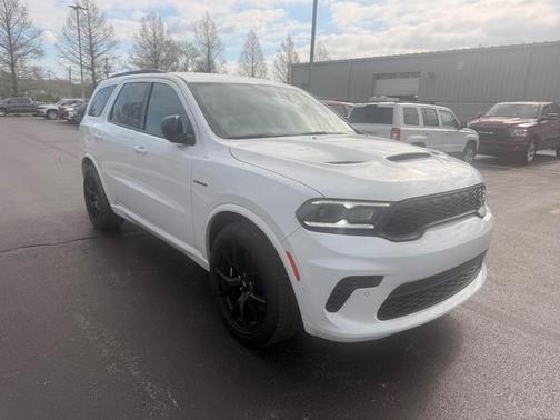 White Knuckle Clearcoat 2026 Dodge Durango GT HEMI V8