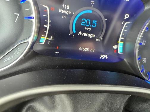 2024 Chrysler Pacifica Touring-L