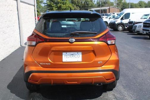 2024 Nissan Kicks SR