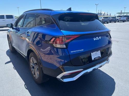 Sapphire Blue / Blue 2023 Kia Sportage SX