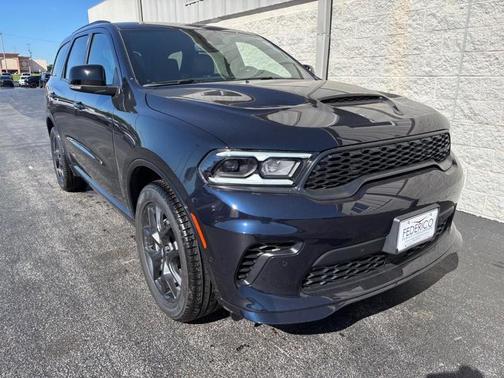 Night 2026 Dodge Durango GT HEMI V8