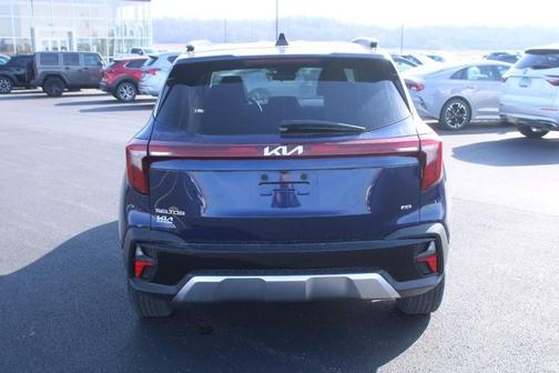 2024 Kia Seltos EX