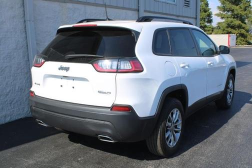 2022 Jeep Cherokee Latitude Lux