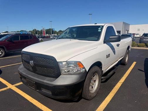 Bright White Clearcoat 2017 RAM 1500 Tradesman