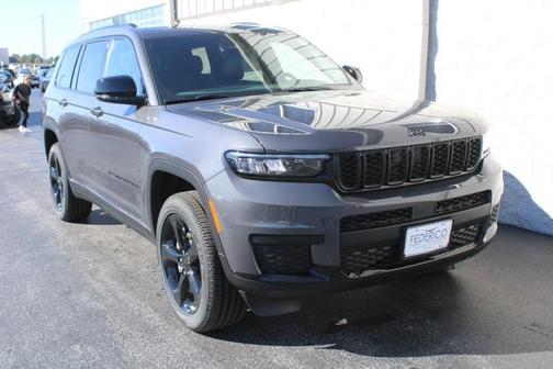 2025 Jeep Grand Cherokee L Laredo