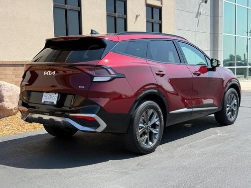 Red 2023 Kia Sportage Hybrid SX-Prestige