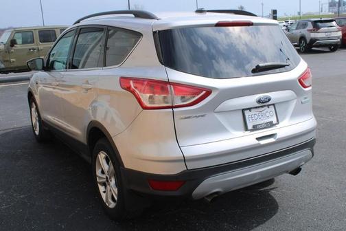 Ingot Silver 2015 Ford Escape SE