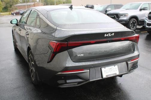 2025 Kia K5 EX
