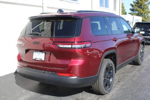 2025 Jeep Grand Cherokee L Laredo