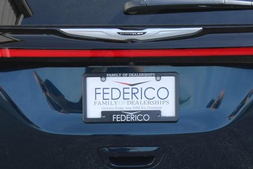 2025 Chrysler Pacifica Hybrid Select