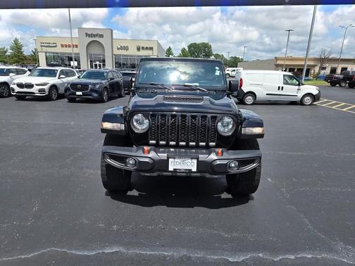 2021 Jeep Gladiator Mojave