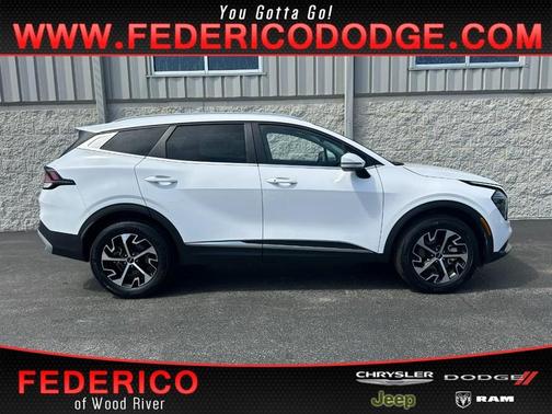 2024 Kia Sportage EX