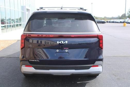 2025 Kia Carnival EX