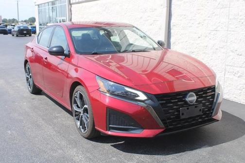 2023 Nissan Altima 2.5 SR