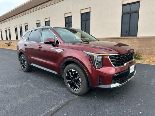 2025 Kia Sorento S