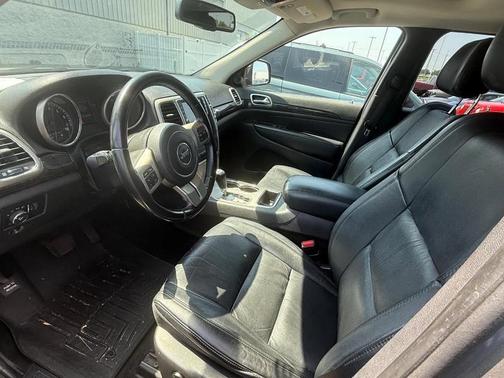 2012 Jeep Grand Cherokee Laredo