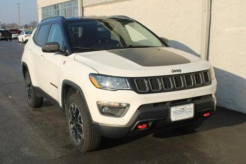 White Clearcoat 2019 Jeep Compass Trailhawk