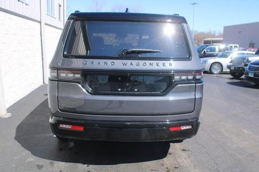 2023 Jeep Grand Wagoneer Series III