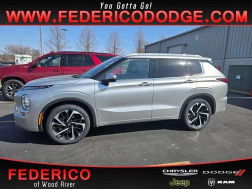 2022 Mitsubishi Outlander SEL