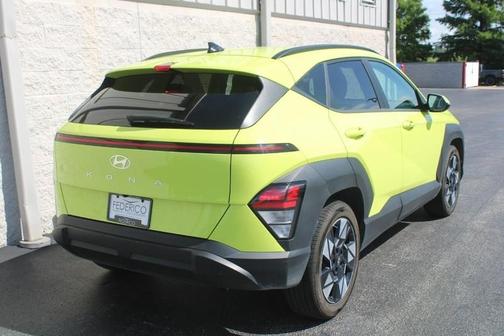 2024 Hyundai KONA SEL