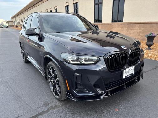 Black Sapphire Metallic 2023 BMW X3 M40i