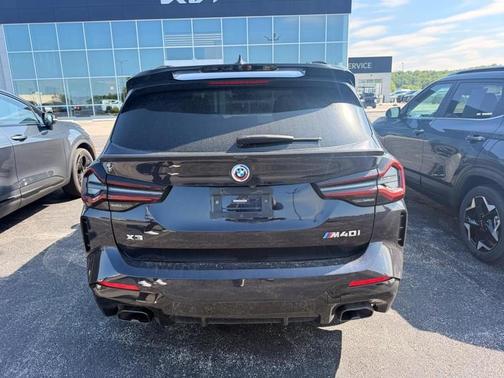 Black Sapphire Metallic 2023 BMW X3 M40i