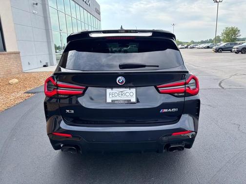 Black Sapphire Metallic 2023 BMW X3 M40i