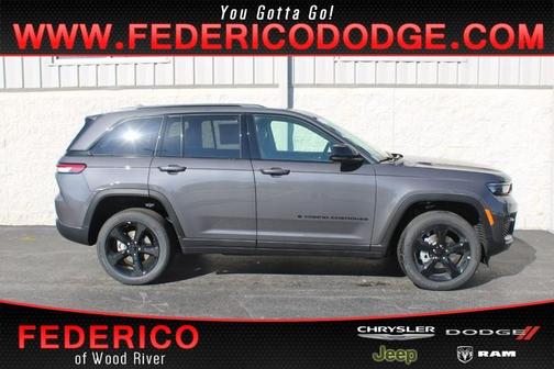 2025 Jeep Grand Cherokee Laredo