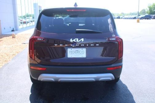 2022 Kia Telluride LX