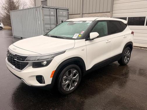 2024 Kia Seltos LX