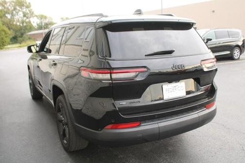2021 Jeep Grand Cherokee L Laredo