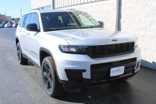 2025 Jeep Grand Cherokee L Laredo