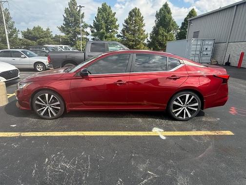 2020 Nissan Altima 2.5 SR
