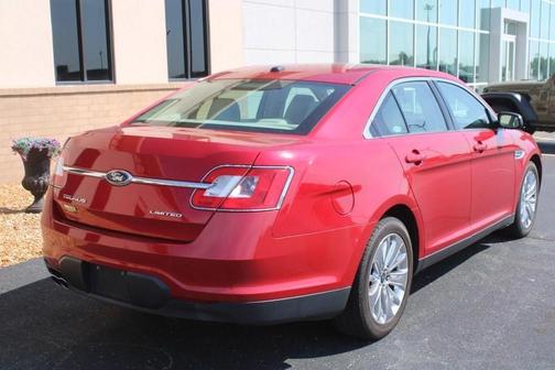 2010 Ford Taurus Limited