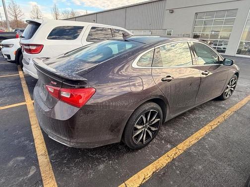 2021 Chevrolet Malibu RS